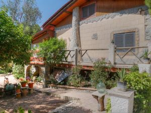 4 bedroom Villa te koop in Elda