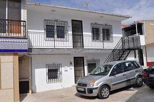 6 bedroom Townhouse for sale in Mahoya