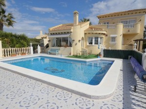 4 bedroom Villa for sale in Las Ramblas Golf