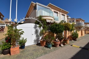 3 bedroom Villa for sale in Orihuela Costa