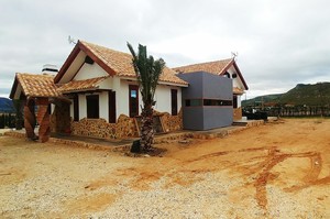 3 bedroom Villa for sale in Yecla