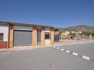 3 bedroom Geschakelde Woning te koop in Salinas
