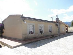 5 bedroom Villa for sale in Alcoy
