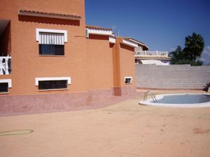 7 bedroom Villa for sale in Mutxamel