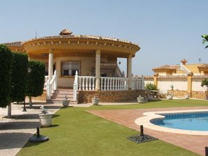 5 bedroom Finca te koop in Catral
