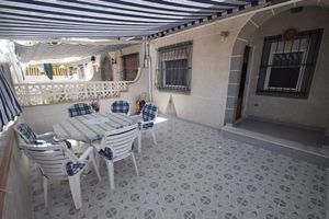 3 bedroom Geschakelde Woning te koop in Santa Pola