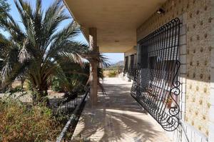 5 bedroom Villa te koop in Jumilla