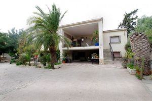7 bedroom Villa te koop in Elda