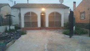2 bedroom Villa for sale in Mudamiento