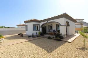 3 bedroom Villa for sale in Vergel