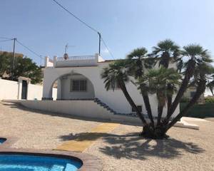 4 bedroom Villa for sale in El Carmoli