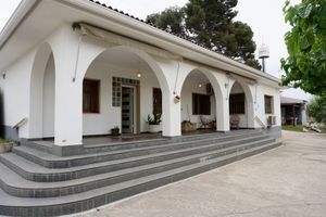 4 bedroom Villa te koop in Elda
