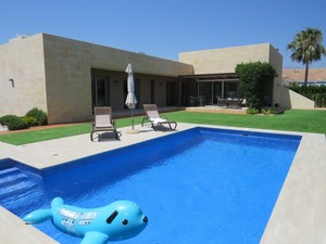 5 bedroom Villa for sale in l'Alfas del Pi