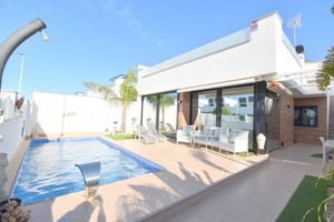 3 bedroom Villa te koop in Lo Pagan