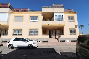 2 bedroom Appartement te koop in Daya Nueva