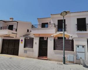 3 bedroom Townhouse for sale in San Cayetano