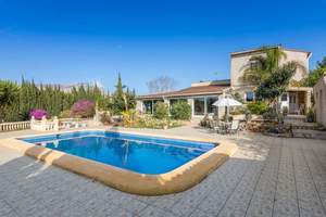 4 bedroom Villa te koop in Gata de Gorgos