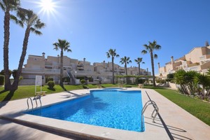 2 bedroom Townhouse for sale in Los Altos