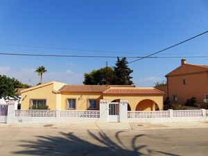 4 bedroom Villa for sale in Cartagena