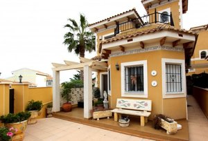 3 bedroom Villa te koop in Bigastro
