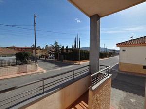4 bedroom Geschakelde Woning te koop in Salinas