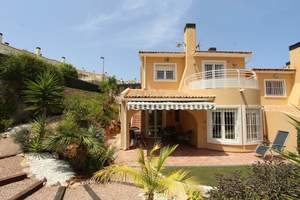 3 bedroom Villa te koop in Gata de Gorgos