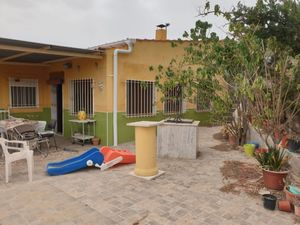 3 bedroom Villa for sale in Novelda