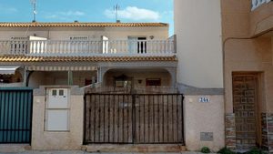 3 bedroom Townhouse for sale in El Mojon