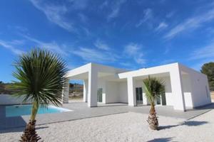 3 bedroom Villa for sale in Ubeda