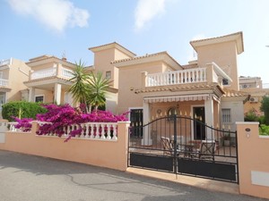 2 bedroom Villa for sale in Los Altos