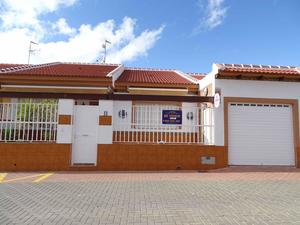 4 bedroom Villa te koop in Roldan