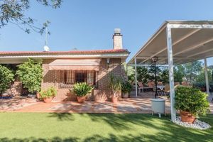 6 bedroom Villa for sale in Molina de Segura