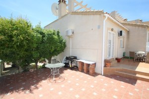2 bedroom Villa for sale in Monte Golf