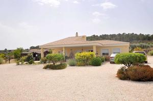 3 bedroom Villa for sale in La Zarza