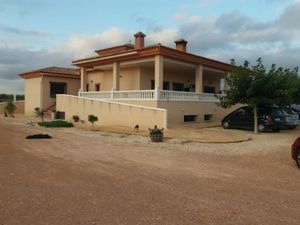7 bedroom Villa for sale in La Romana