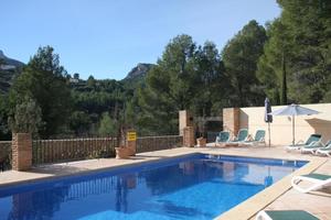 5 bedroom Villa te koop in Jalon