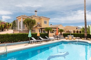 4 bedroom Villa for sale in Canada De San Pedro