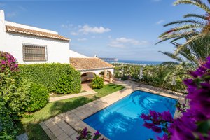 4 slaapkamer Villa te koop in Javea