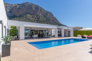 4 slaapkamer Villa te koop in Javea