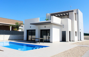 3 bedroom Villa for sale in Elche