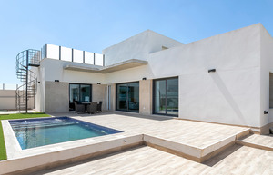 3 bedroom Townhouse for sale in Daya Nueva
