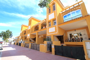 2 bedroom Apartment for sale in Daya Nueva