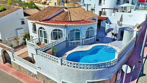 4 bedroom Villa for sale in Villamartin