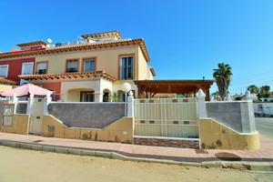 2 slaapkamers Geschakelde woning te koop in Torrevieja