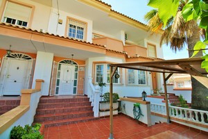 3 bedroom Townhouse for sale in Villamartin