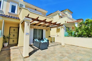 3 bedroom Townhouse for sale in Villamartin