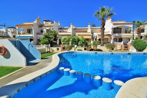 2 bedroom Townhouse for sale in Villamartin