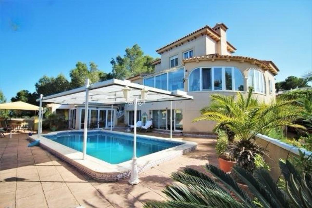 3 schlafzimmer Villa 
zum verkauf in Pinar de Campoverde