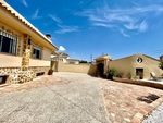 5 bedroom Villa for sale in La Zenia