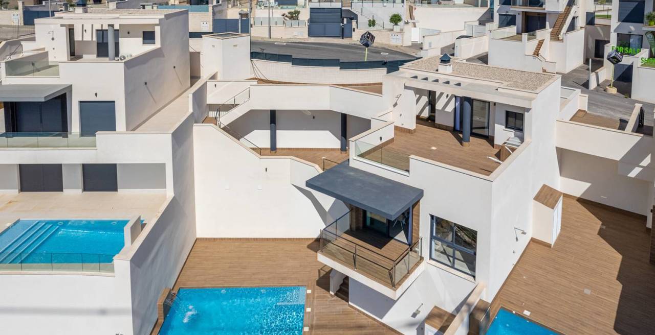 3 bedroom Villa for sale in San Miguel de Salinas